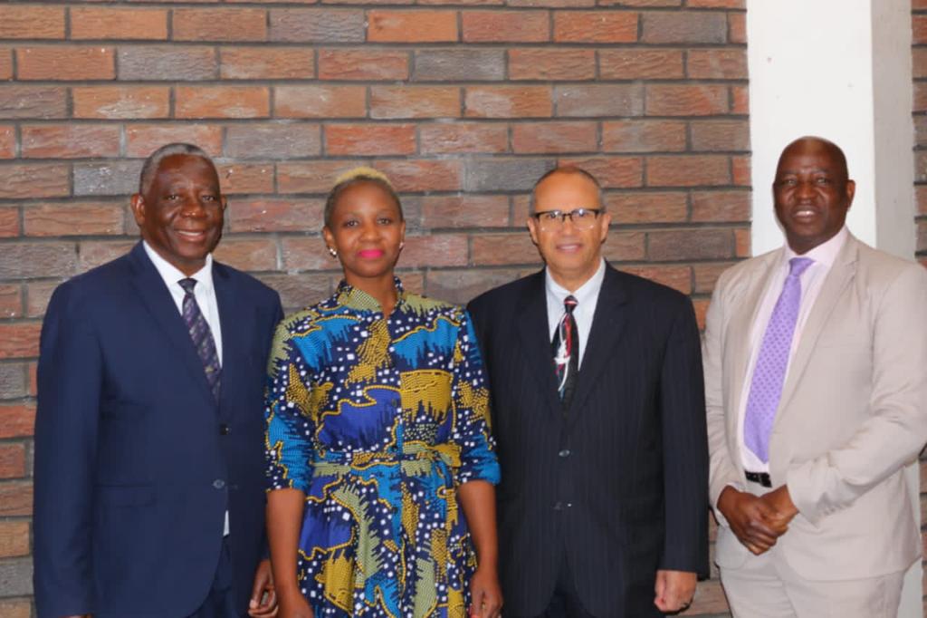 Ordination des pasteurs au Zimbabwe