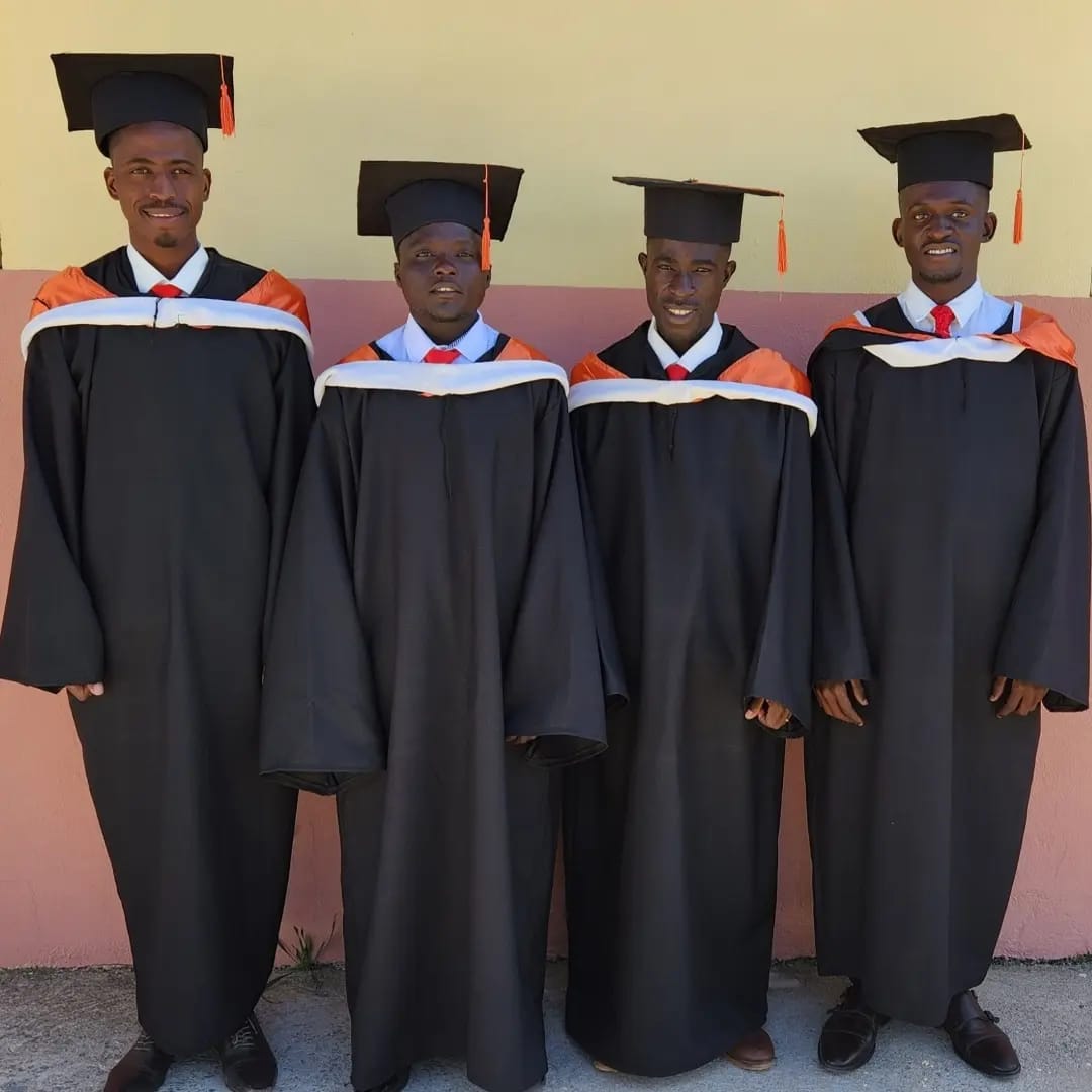 Seminário Nazareno in Angola celebrates its fourth graduating class